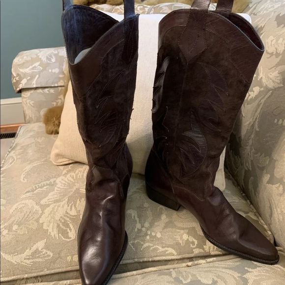 Vaneli Chocolate Brown Suede And Leather Boots (7)🐴 - Picture 2 of 7